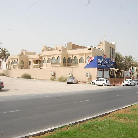 Al Amwaj Hotel Sharjah Esterno foto