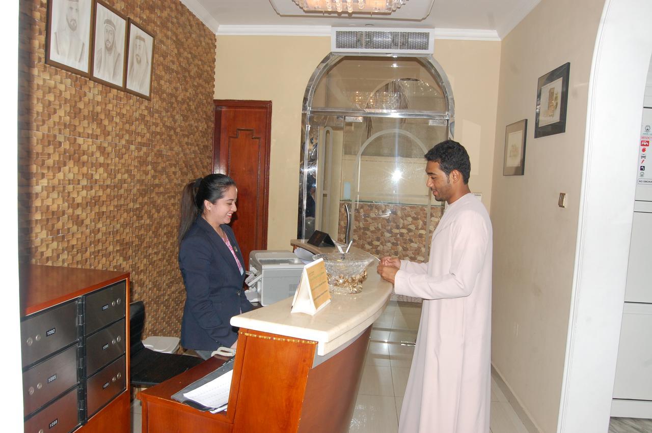 Al Amwaj Hotel Sharjah Esterno foto